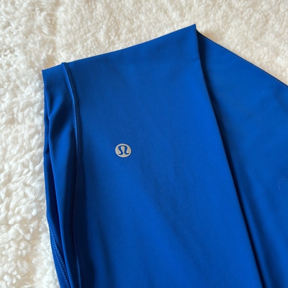 Lululemon Base Pace HR Tight 25” Size 8 Symphony Blue - Picture 4 of 5